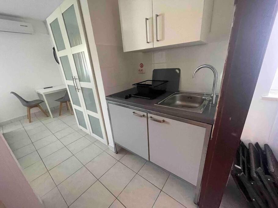 מדולין Enna Apartment 2 Perfect Location מראה חיצוני תמונה